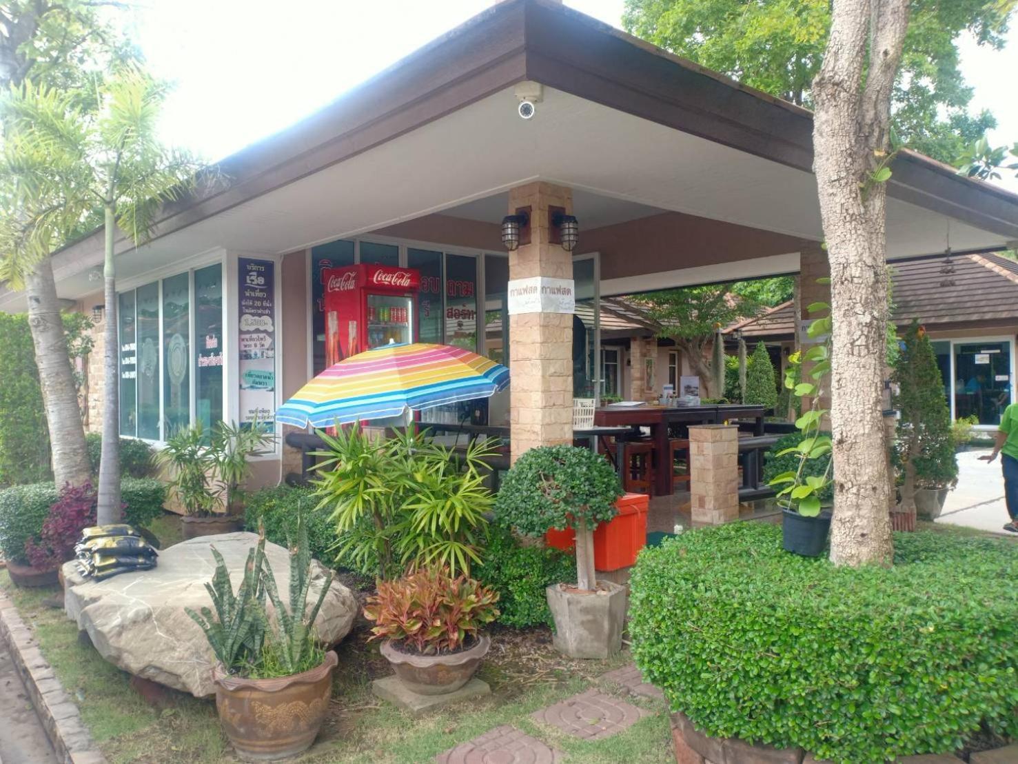 Capital O 75415 Nanthachart Riverview Resort Samut Songkhram Ngoại thất bức ảnh
